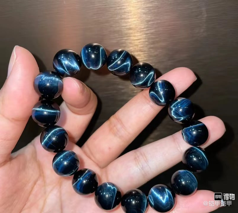 Dreamy Blue Lightning Hawk’s Eye Bracelet Blue Tiger Eye梦幻蓝 闪电鹰眼 国潮新中式 水波纹 转运珠佛珠#好运 虎眼石 手串 男女同款情侣款