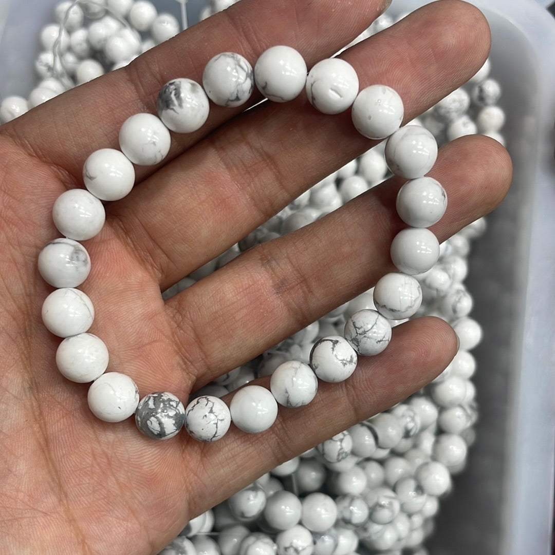 Howlite8mm