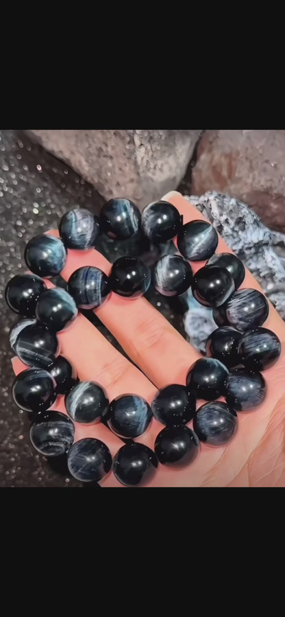 Dreamy Blue Lightning Hawk’s Eye Bracelet Blue Tiger Eye梦幻蓝 闪电鹰眼 国潮新中式 水波纹 转运珠佛珠#好运 虎眼石 手串 男女同款情侣款